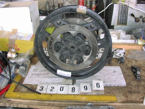 Honda vf1000f 1000 - vf,